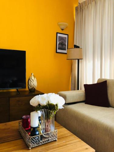 Facilities, Luxurious Fully Furnished Apartment for Rent at 2000 Plaza, Colombo in Sri Jayawardenepura Kotte
