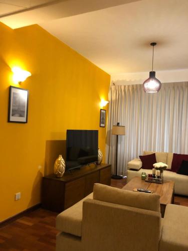 Facilities, Luxurious Fully Furnished Apartment for Rent at 2000 Plaza, Colombo in Sri Jayawardenepura Kotte