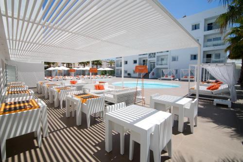 Ibiza Sun Apartments - image 4