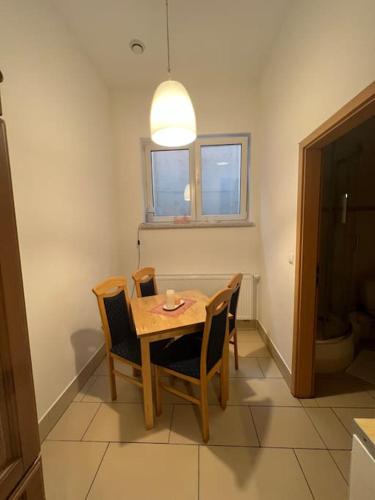 Private Souterrain Apartment in the green of Berlin Private Souterrain Apartment in the green of Berlin