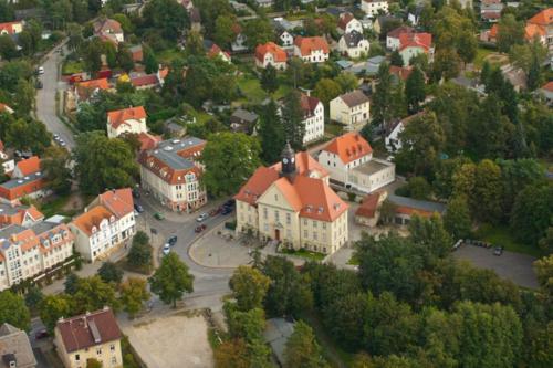 Private Souterrain Apartment in the green of Berlin in 比肯韋德