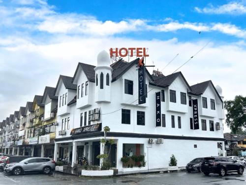 Exterior view, HAKO XPRESS TAMPOI in Tampoi