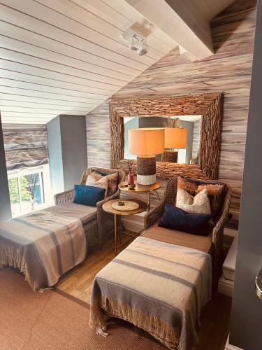 Bridge House Hotel & Silver Howe View Cottage - main image