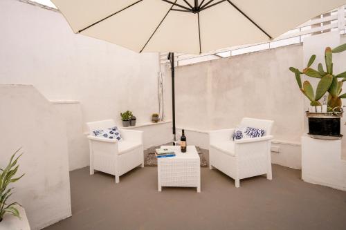 GuestHost - Marina Apulia Living Rooms - Alcanterini