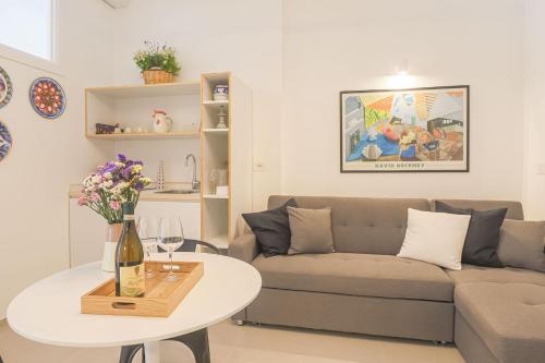 One-Bedroom Family Apartment