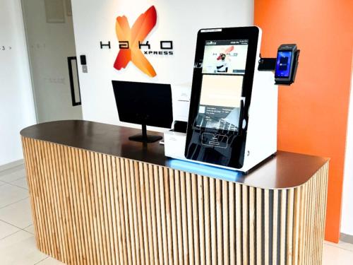 Lobby, HAKO XPRESS TAMPOI in Tampoi