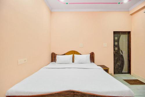 OYO Hotel Kukas Guest House