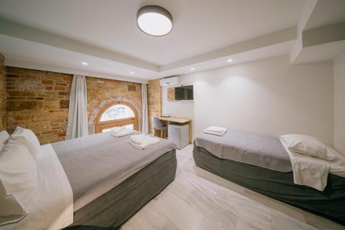 Chios City Inn - image 2