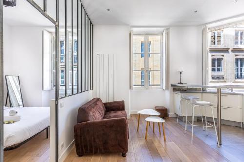 GuestReady - A bright minimalism in the centre, Bordeaux (Foto 9)