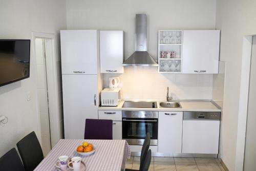 Apartments Coric - image 6