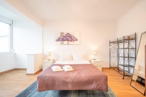 GuestReady - Spacious Apt near Cascais City Centre in โกเบร