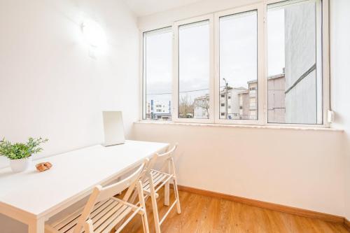 GuestReady - Spacious Apt near Cascais City Centre in โกเบร