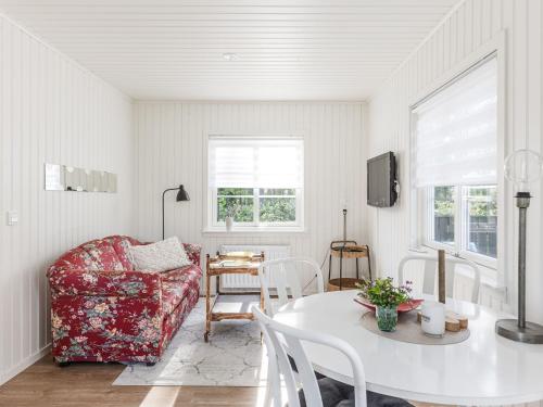 Chalet Sandsjöfors by Interhome (Chalet Sandsjofors by Interhome) in Holsteryd