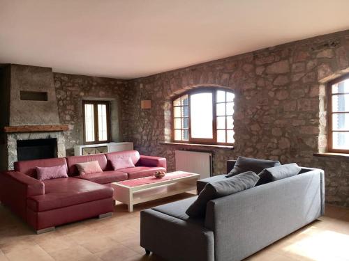 Masia mit Swimmingpool für 8 Personnen (Masia mit Swimmingpool fur 8 Personnen) in Boadella i les Escaules