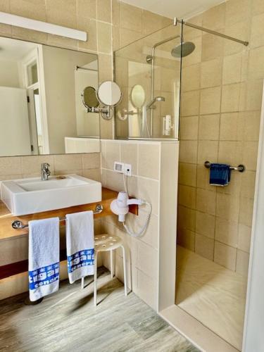 Two-Bedroom Apartment image 6