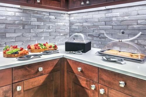 Homewood Suites - Rock Springs - image 13