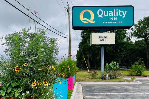 Quality Inn At Eglin AFB