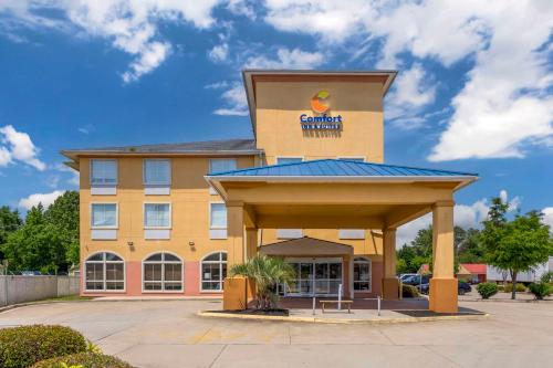 Comfort Inn & Suites Chesapeake - Portsmouth in Chesapeake, USA