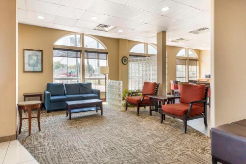 Comfort Inn & Suites Chesapeake - Portsmouth in Chesapeake, USA
