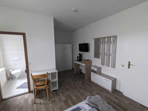 Single Room with Shower