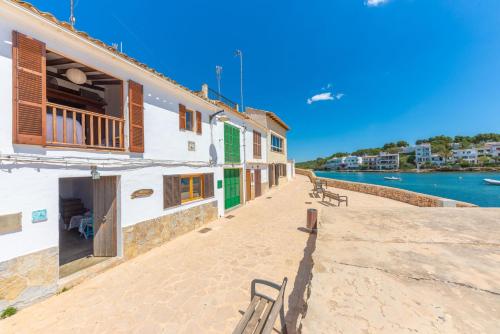 Cas Padrins -Portopetro-