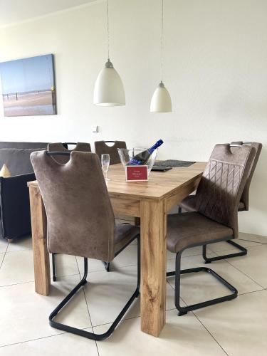 Apartment with Sea View image 7
