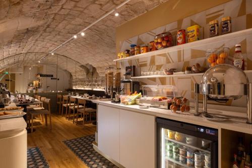 Best Western Bretagne Montparnasse - image 4