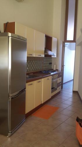 Kitchen, Rose Apartment in Crotone