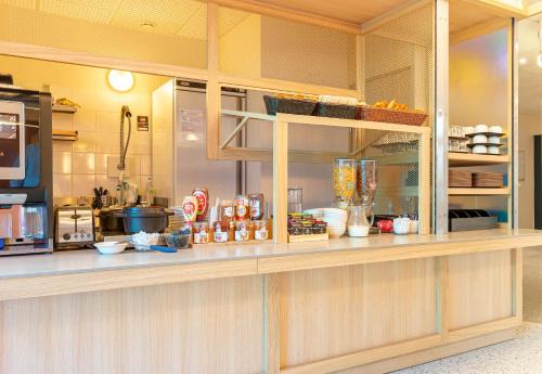 B&B Hôtel Nantes Centre - image 10