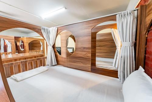Soleil Hostel in Hạ Long