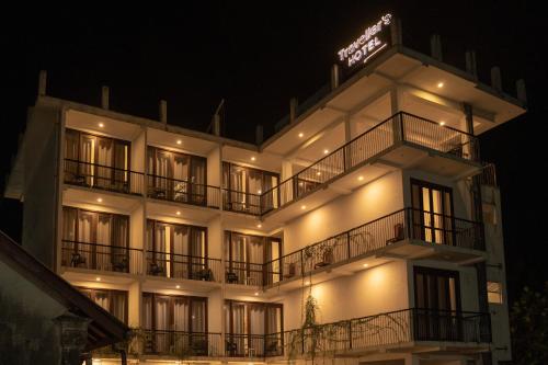Exterior view, Traveller's Hotel Hikkaduwa in Hikkaduwa