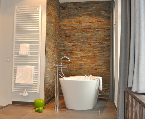 Bathroom, StrandBerg's Designhotel Viktoria in Braunlage