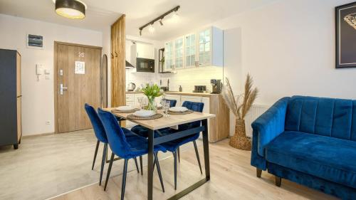 One-Bedroom Apartment with garden image 5