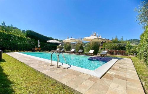 Amazing Home In Cellino Attanasio With Outdoor Swimming Pool