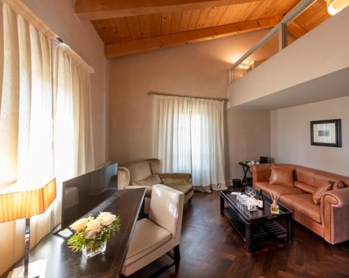 2 double beds, 2 sofa beds