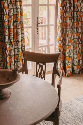 560973038 Hôtel Villa Marie Saint Tropez