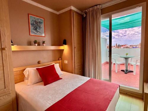 Hotel Piccadilly Sitges - image 5