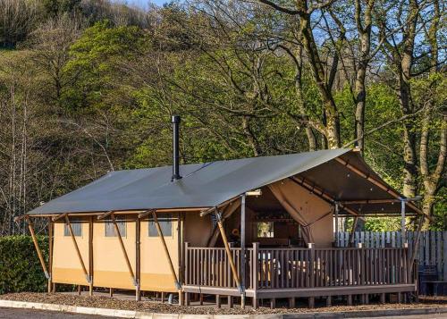 Dovestone Holiday Park