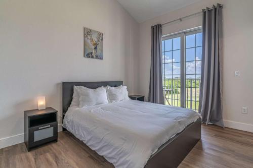It7230 - Little Harbor - 2 Bed 2,5 Bath Townhome in Ruskin, USA