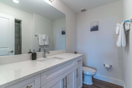 It7230 - Little Harbor - 2 Bed 2,5 Bath Townhome in Ruskin, USA