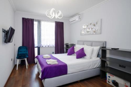 Feel at Home - Central 2BD Flat with Parking by Flat Mаnager, Sofia (Foto 3)