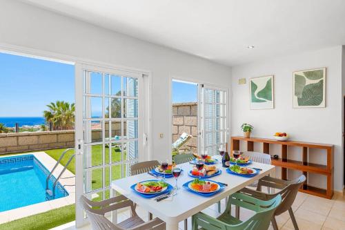 Villa Costa Adeje by Villa Plus - image 5