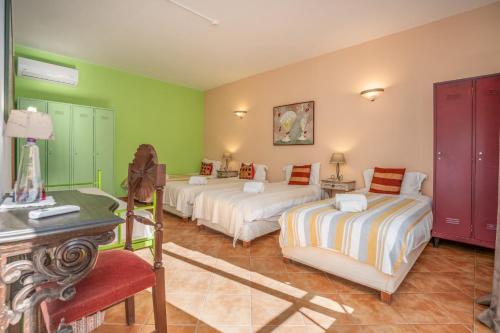 Alvor Ar de Mar – Alvor, AZ