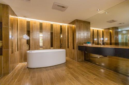 里萊行旅 - Lilai Motel 里萊行旅 - Lilai Motel