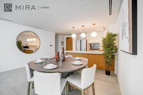 Mira Holiday Homes - Luxury 2 bed apartment in La Vie, Дубай (фото 4)