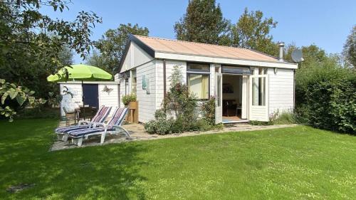 VZ891 Vakantiehuis in Renesse – khách sạn tại Lagezoom