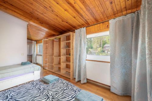 Family private house in Dubulti, Jurmala, 400m to the beach