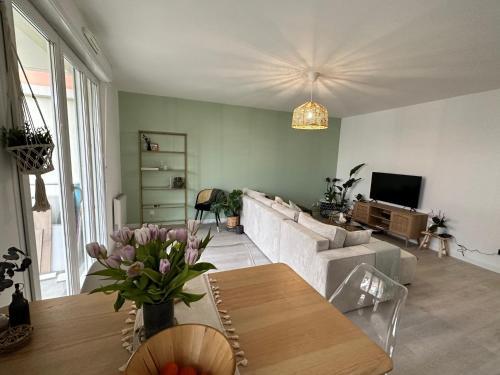 Appartement spacieux à la frontière de Genève - Location saisonnière - Ville-la-Grand