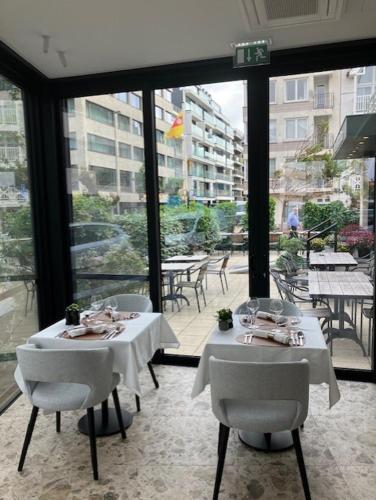Hotel Atlanta Knokke - image 4