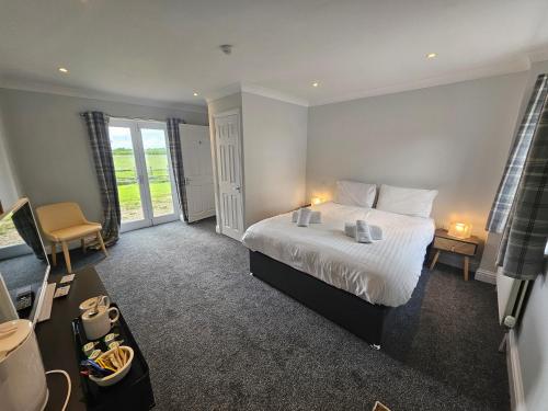 Marsh Farm Hotel in Swindon